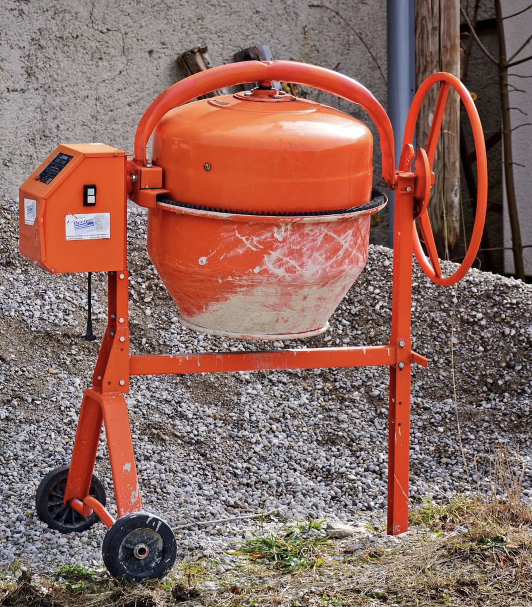 MEZCLADORES DE CEMENTO