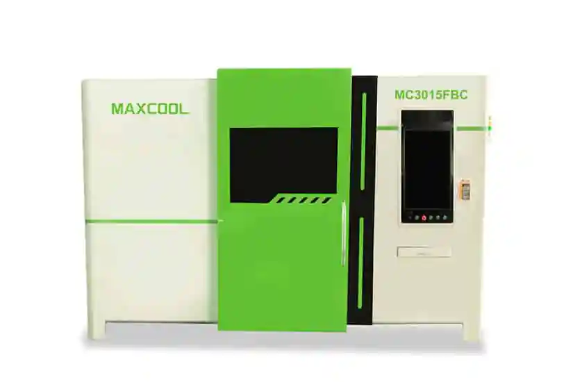 Máquina de corte por láser de fibra cerrada2