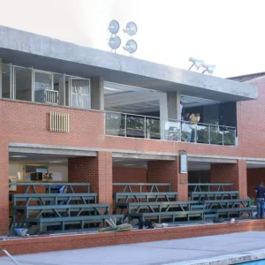 Graderías para escenario deportivo, escolar